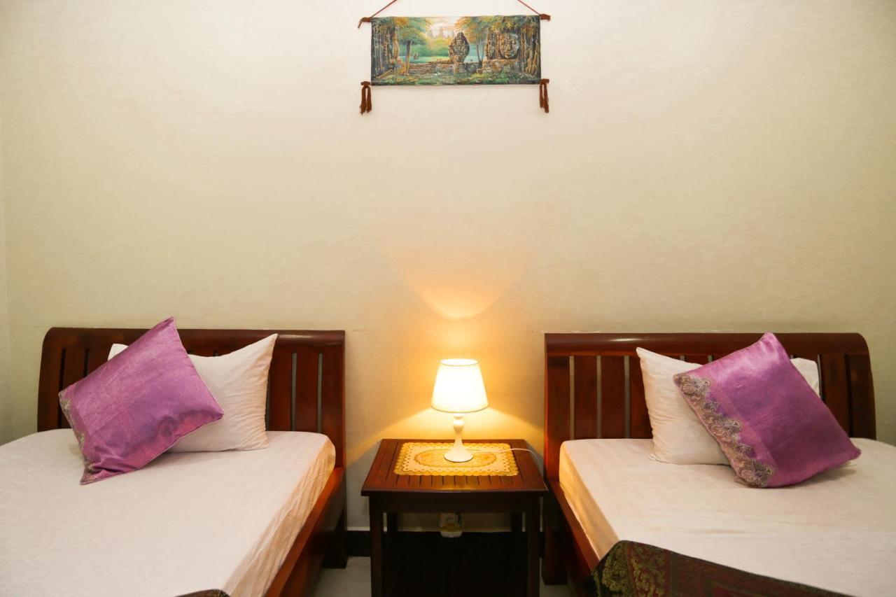 Blue Diamond Hostel Battambang Zewnętrze zdjęcie