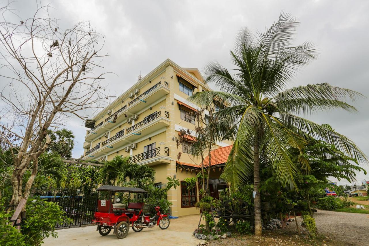 Blue Diamond Hostel Battambang Zewnętrze zdjęcie